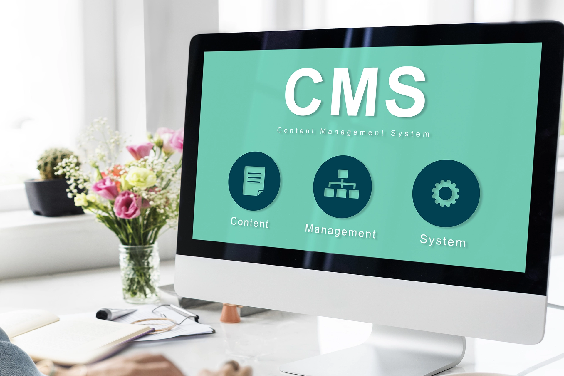 CMS comparison chart for small business websites in UAE showing WordPress Shopify and Webflow options
