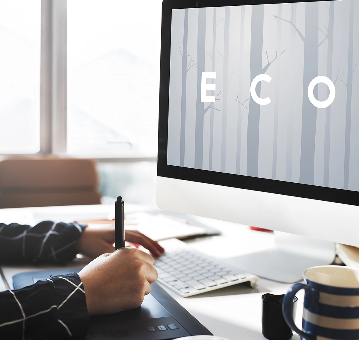custom website vs template comparison for Dubai businesses