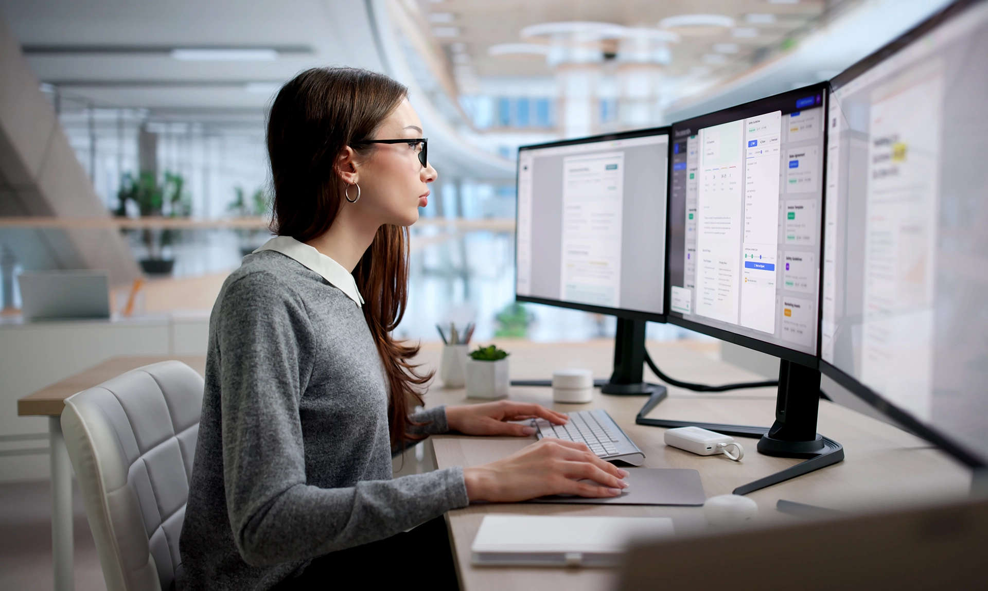 Web design packages Dubai — Starter, Growth and Custom pricing tiers compared